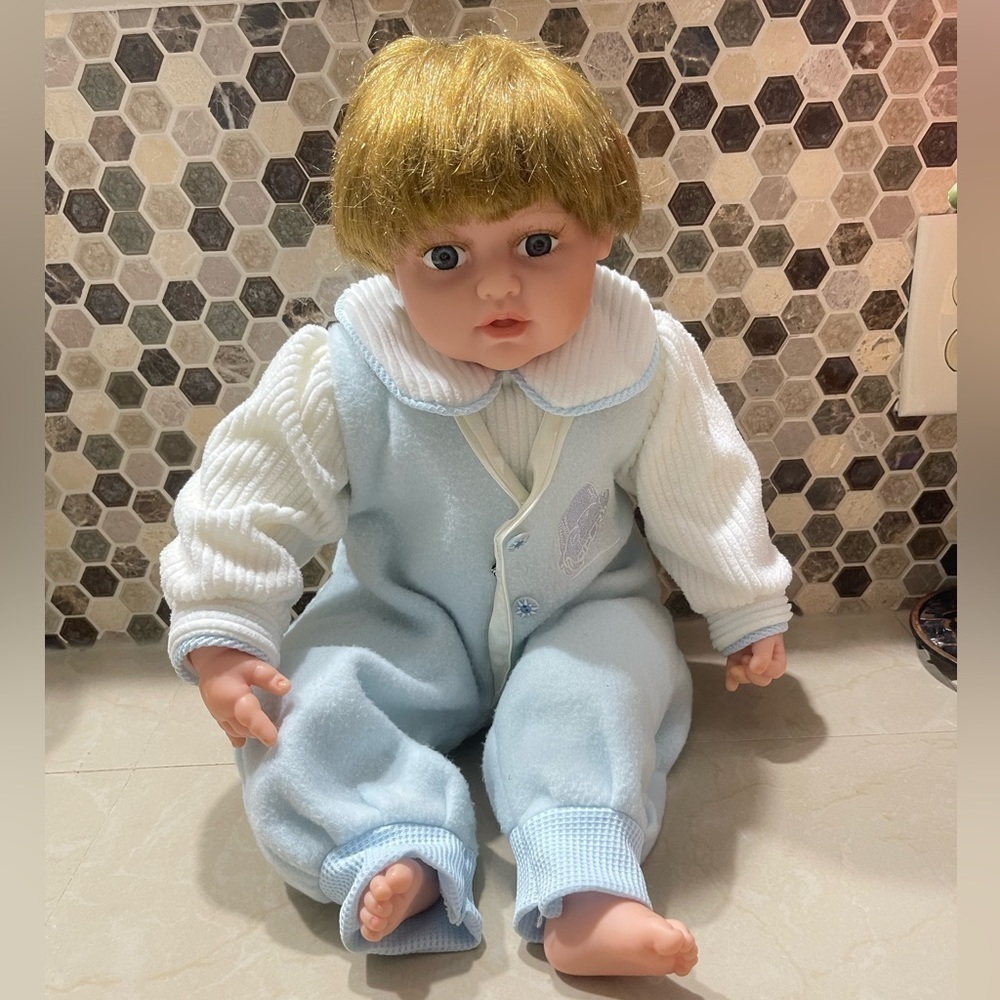 Vintage Goldenvale 1-2000 Boy Baby Doll Big Brown Eyes 22” tall